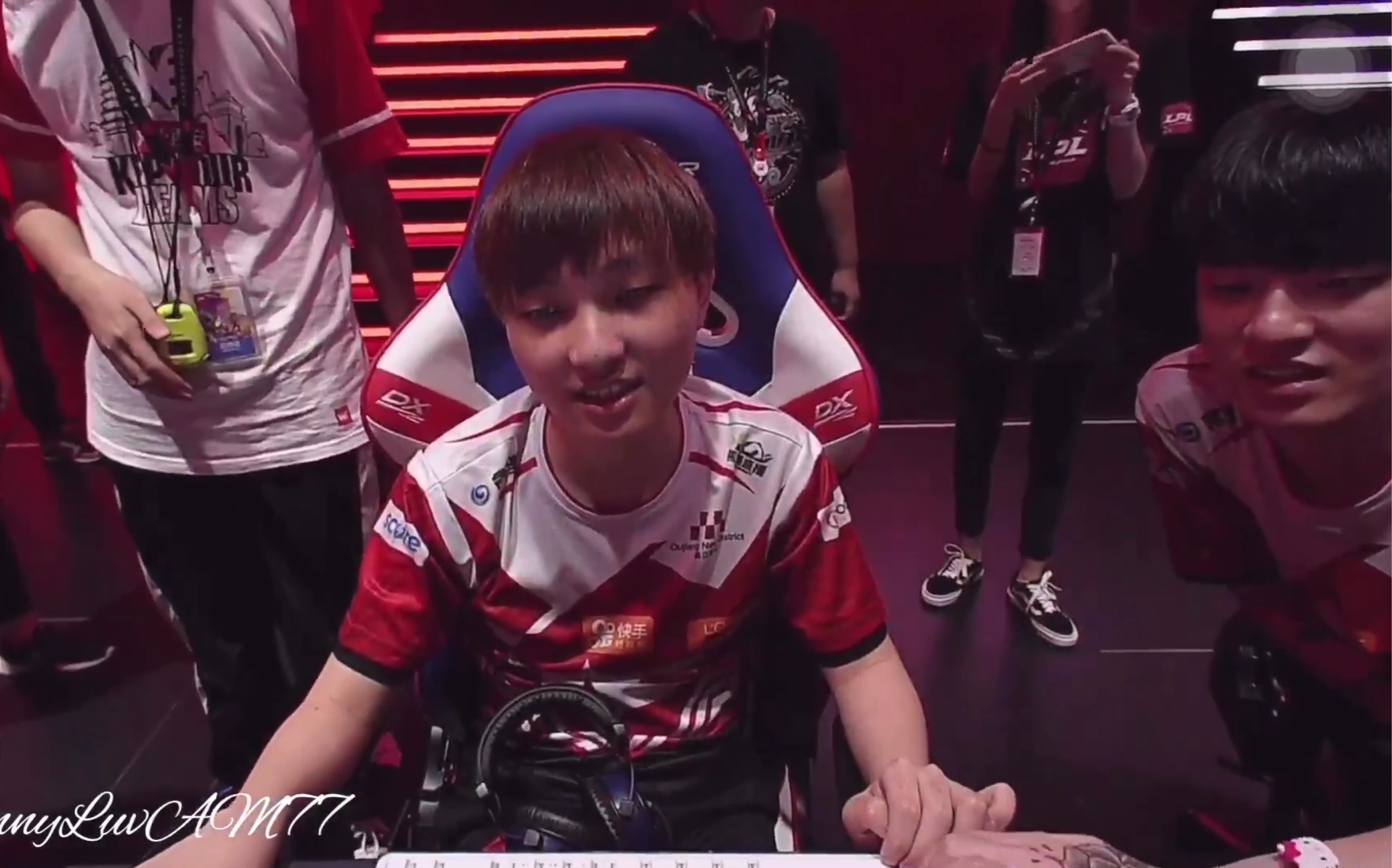 爱游戏体育-TeamWE绝地反击DRX，Ruler送出助攻