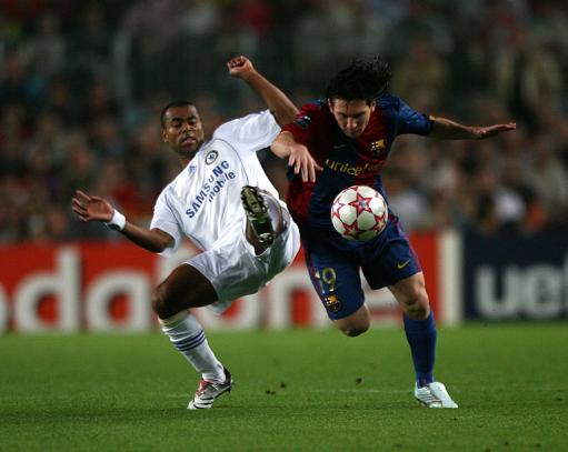 切尔西轻取荷兰，梅西刷新纪录