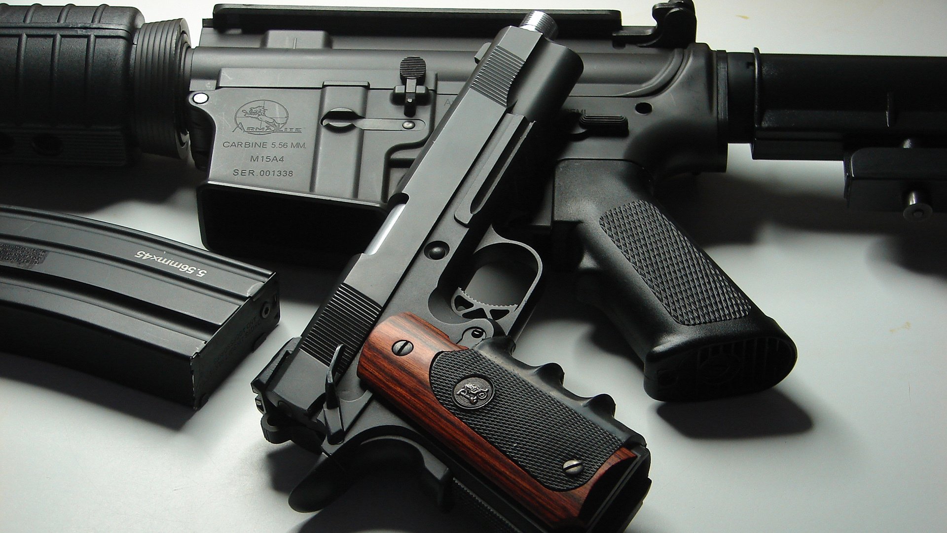 红牛王朝震动夜,法拉利逆袭夺魁,银箭新王拉塞尔惊艳全场