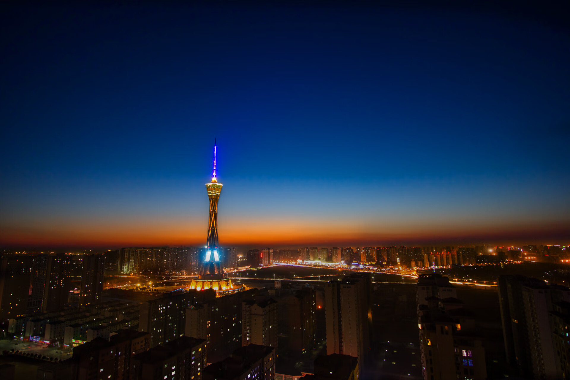 活塞主场摧枯拉朽踏平雷霆，莫兰特全能表现荣膺全场最佳无争议