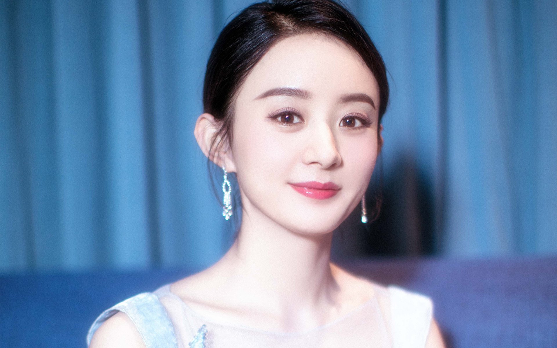 传奇之夜，阿圭罗最终幻想助日本联队力克黄潜，赛后满分致敬不朽