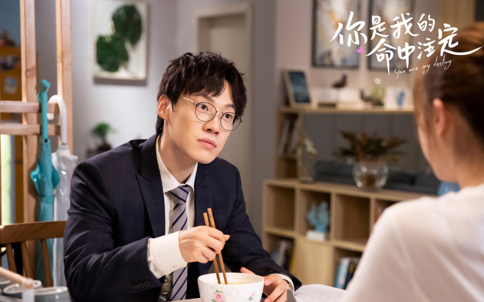 爱游戏下载-暗夜中的闪电，爱德华兹如何在世界杯的压力熔炉中劈开宿命